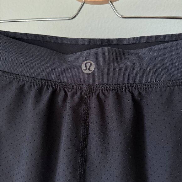 Lululemon Find Your Pace HR Lined Shorts 3” Black Sz 6 Womens Swift Running - Picture 12 of 16